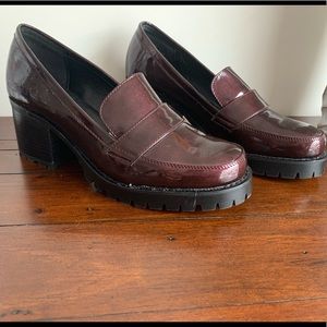 Jane and the shoe loafer